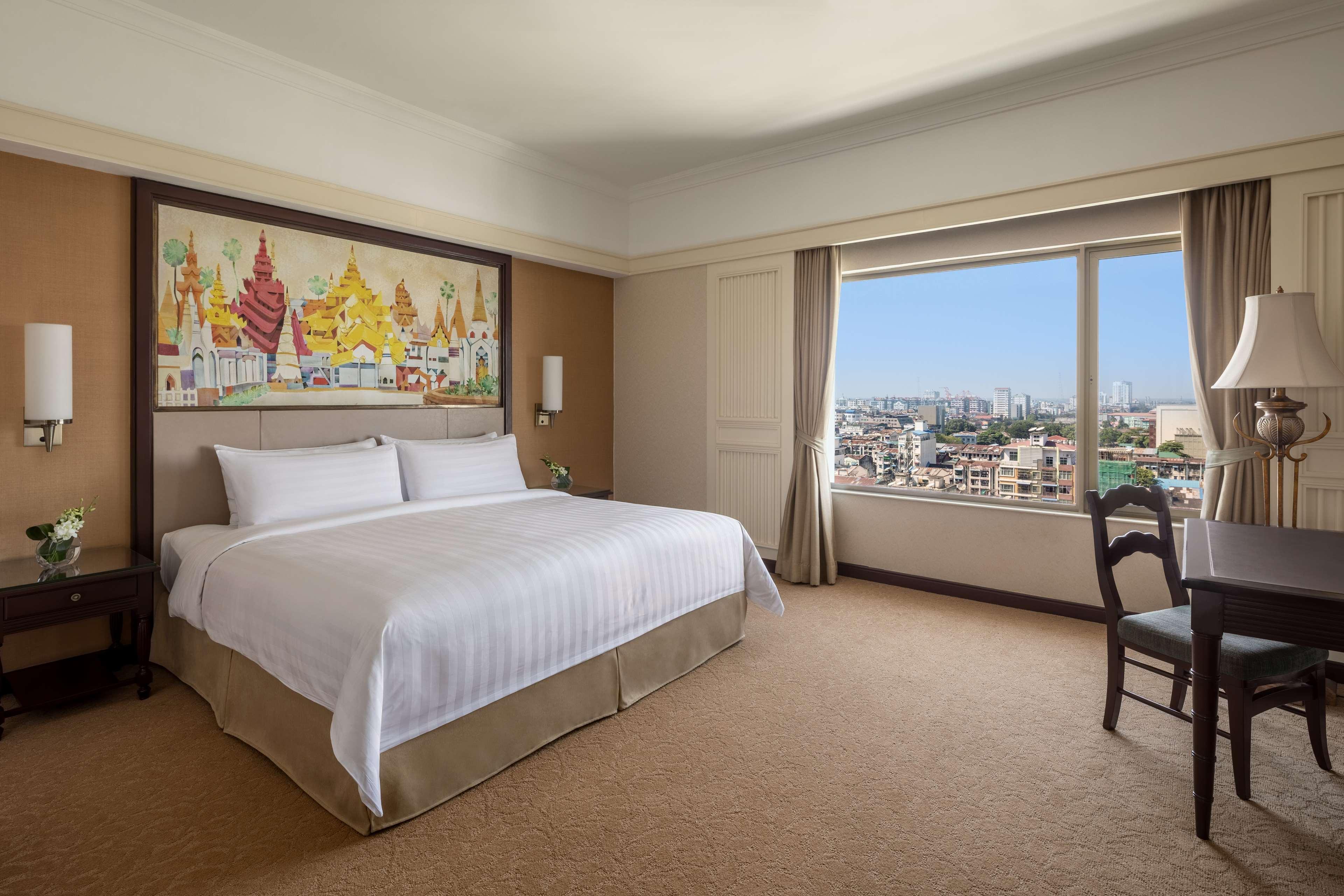 Sule Shangri-La, Yangon Ngoại thất bức ảnh