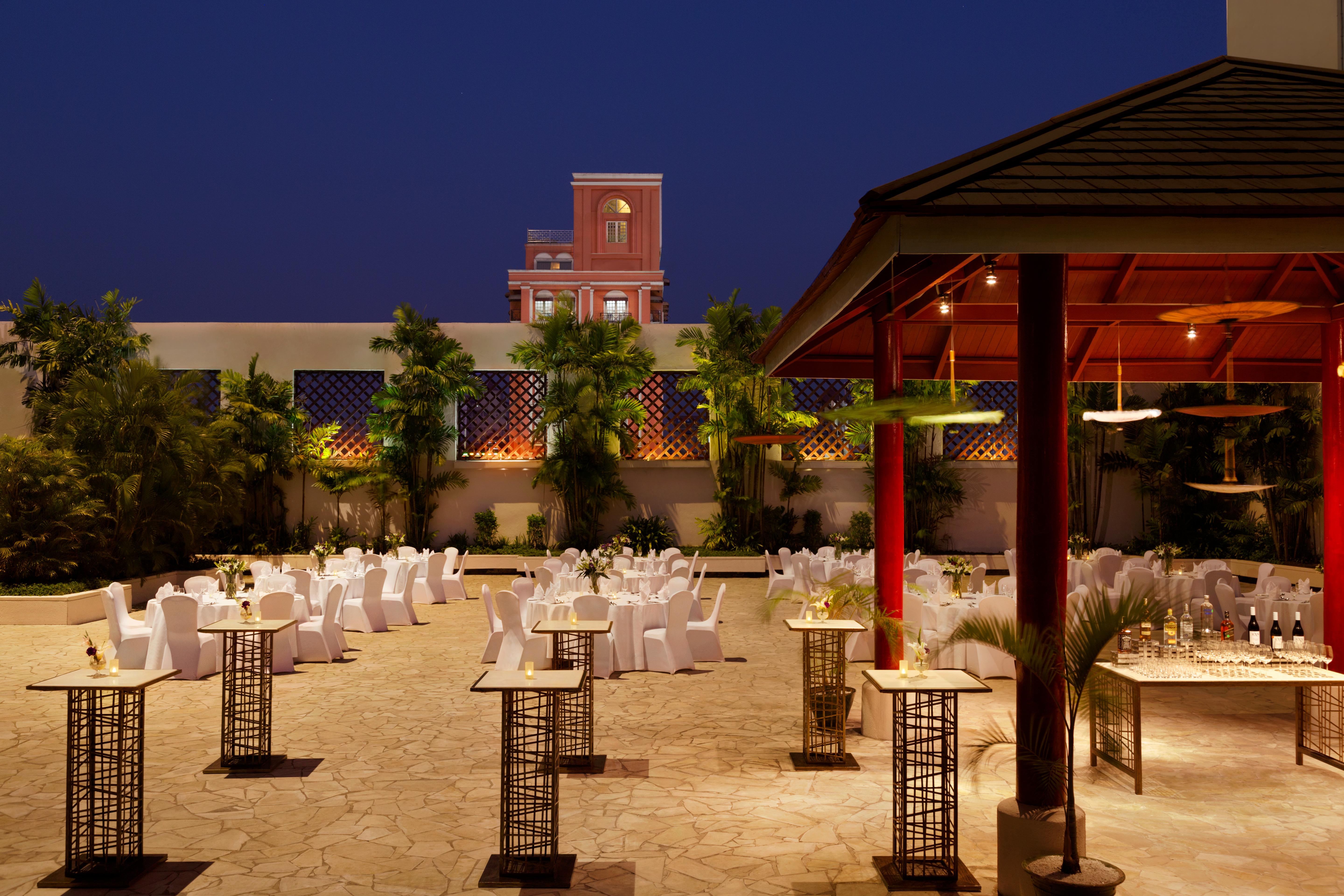 Sule Shangri-La, Yangon Ngoại thất bức ảnh