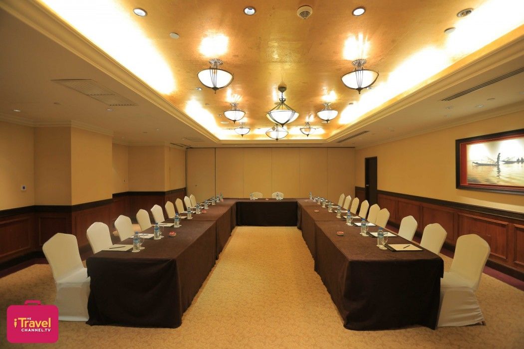 Sule Shangri-La, Yangon Ngoại thất bức ảnh